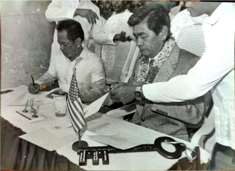 Chavit Singson book gallery6