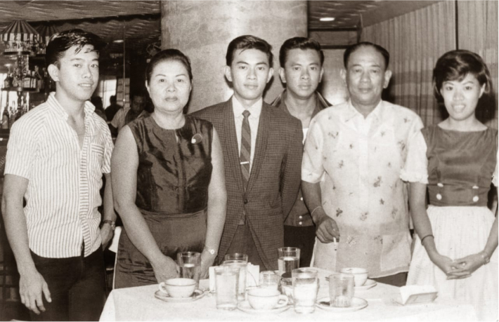 Chavit Singson book gallery5